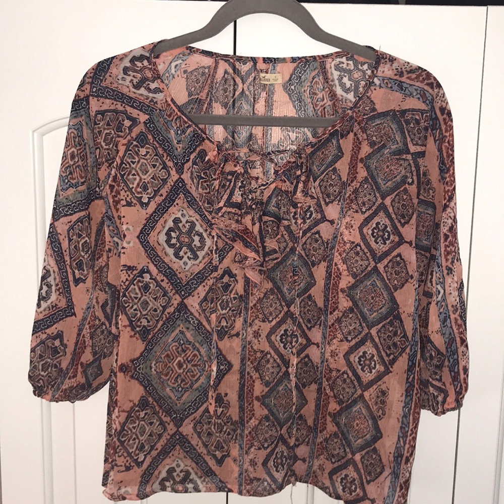 Sheer salmon top
